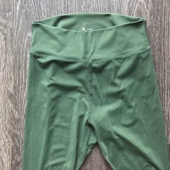 SOLD BuffBunny Original Rosa Leggings - Picture 7 of 8